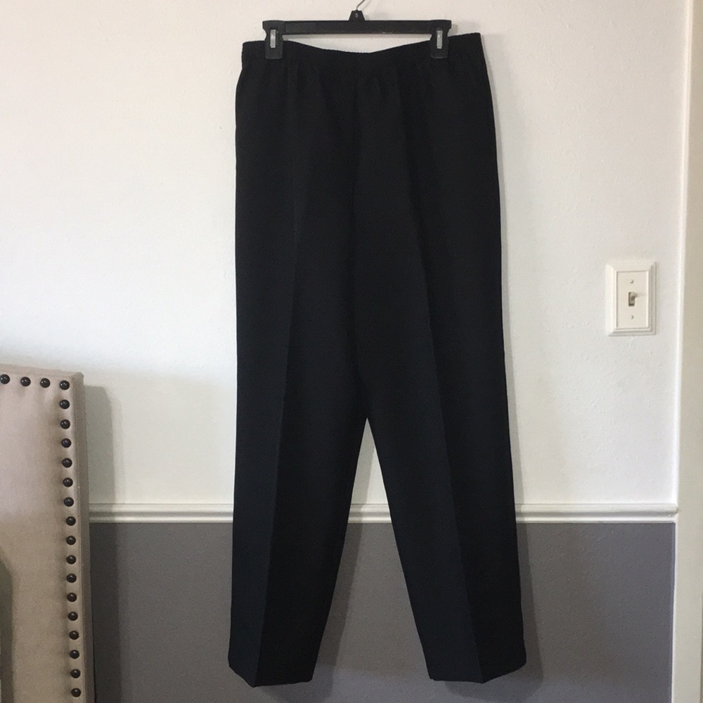 Alfred Dunner Black Elastic Waist Pants